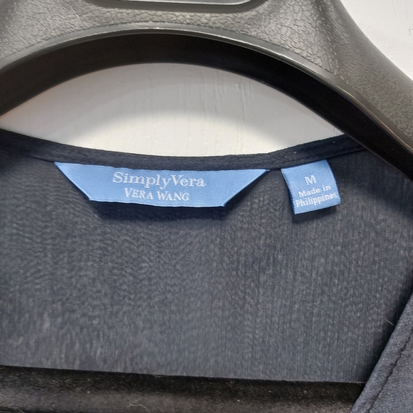 Vera Wang flowing tanl top - Picture 4 of 4